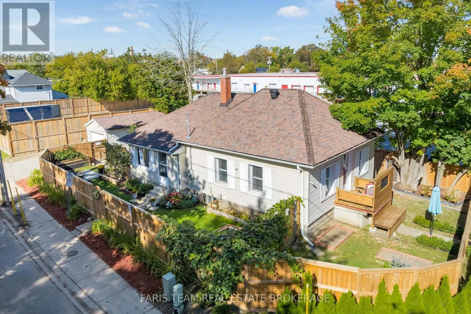120 BARRIE ROAD