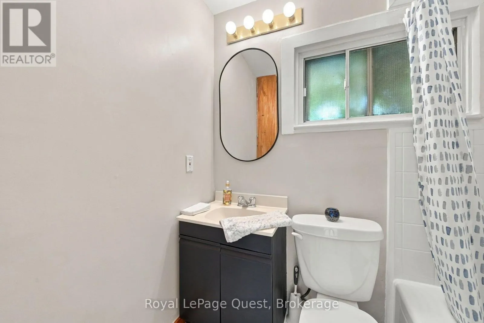 148 COLDWATER ROAD W