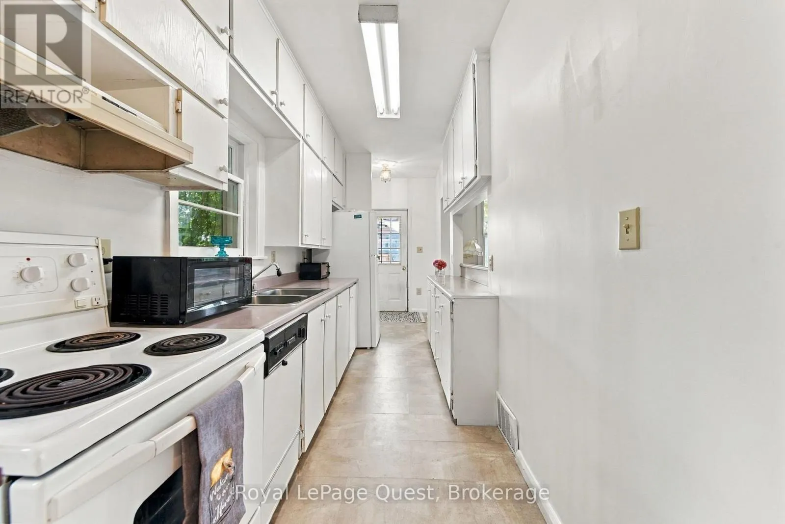 148 COLDWATER ROAD W