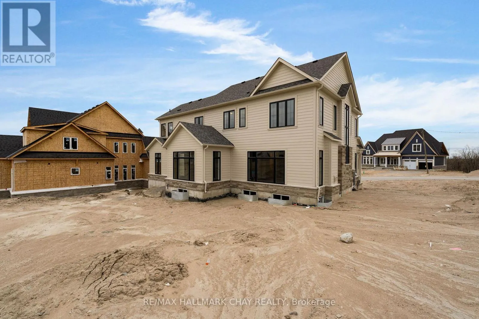 7 RADOME DRIVE