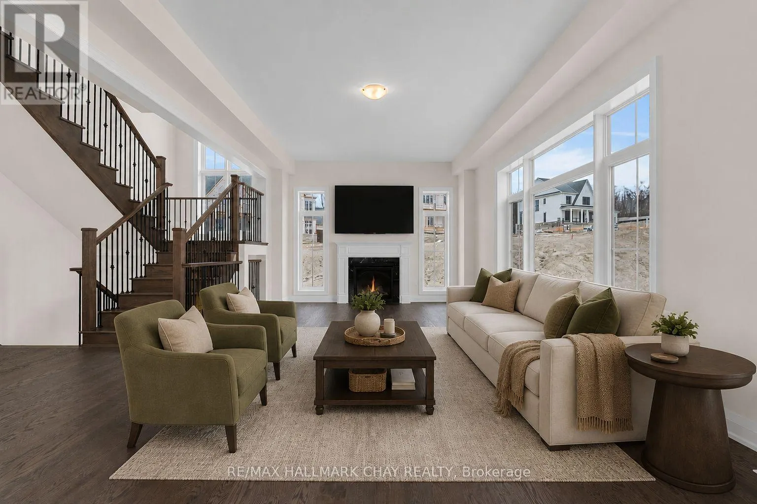 7 RADOME DRIVE