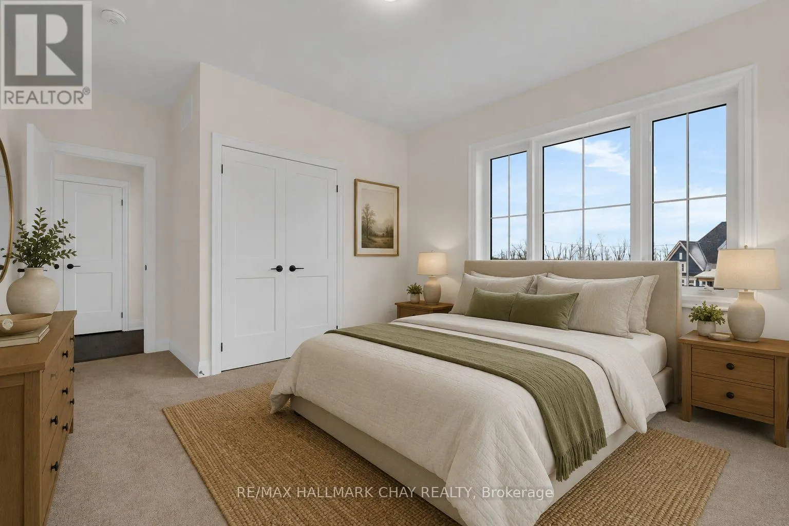 7 RADOME DRIVE