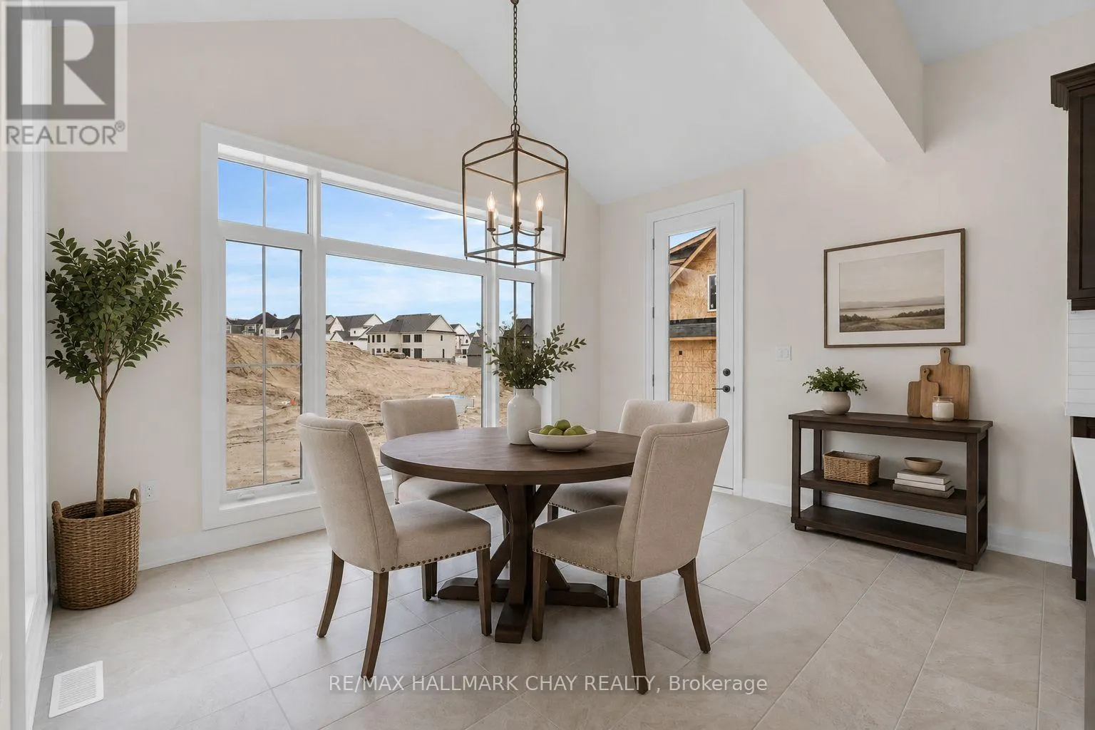 7 RADOME DRIVE