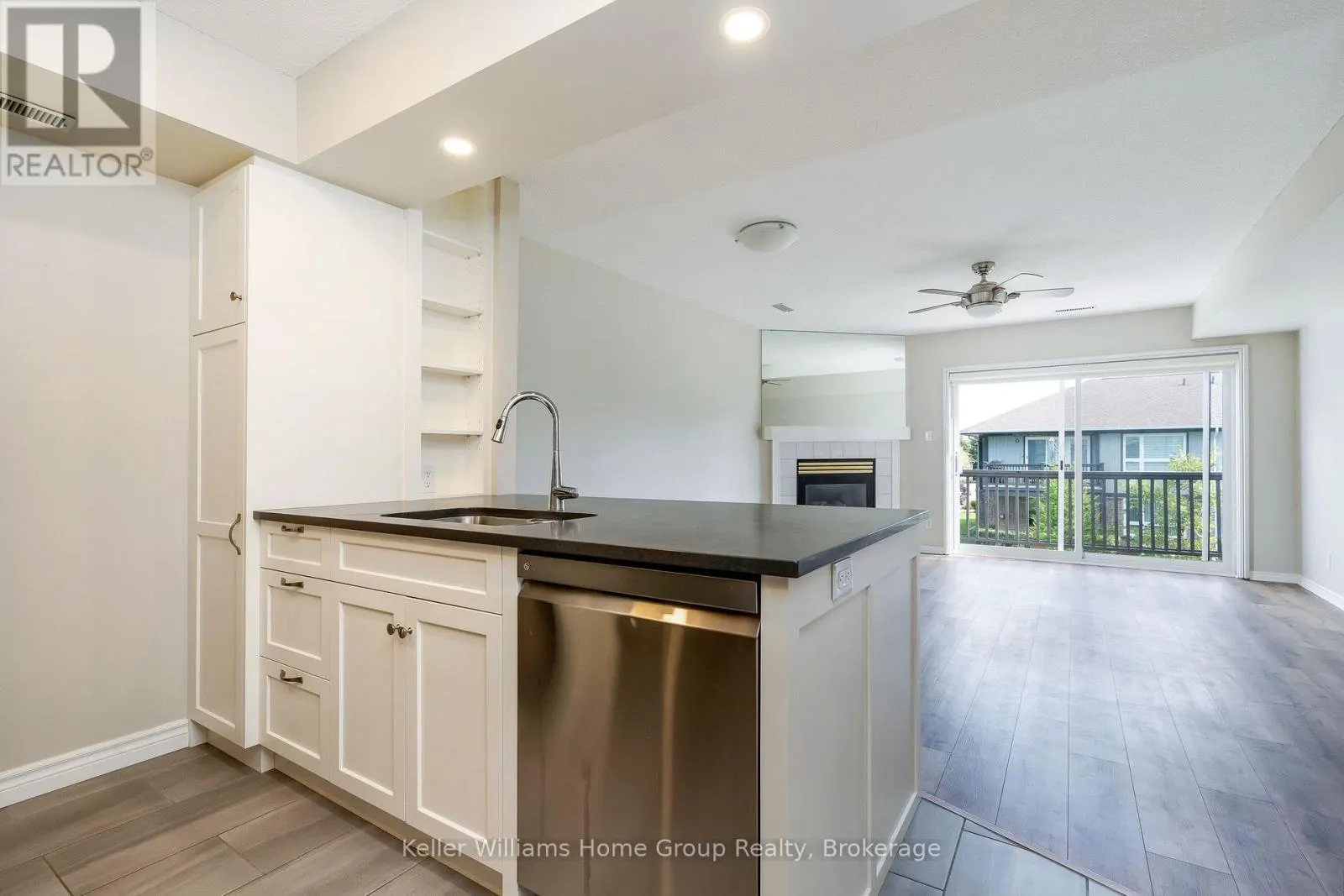 711 JOHNSTON PARK AVENUE