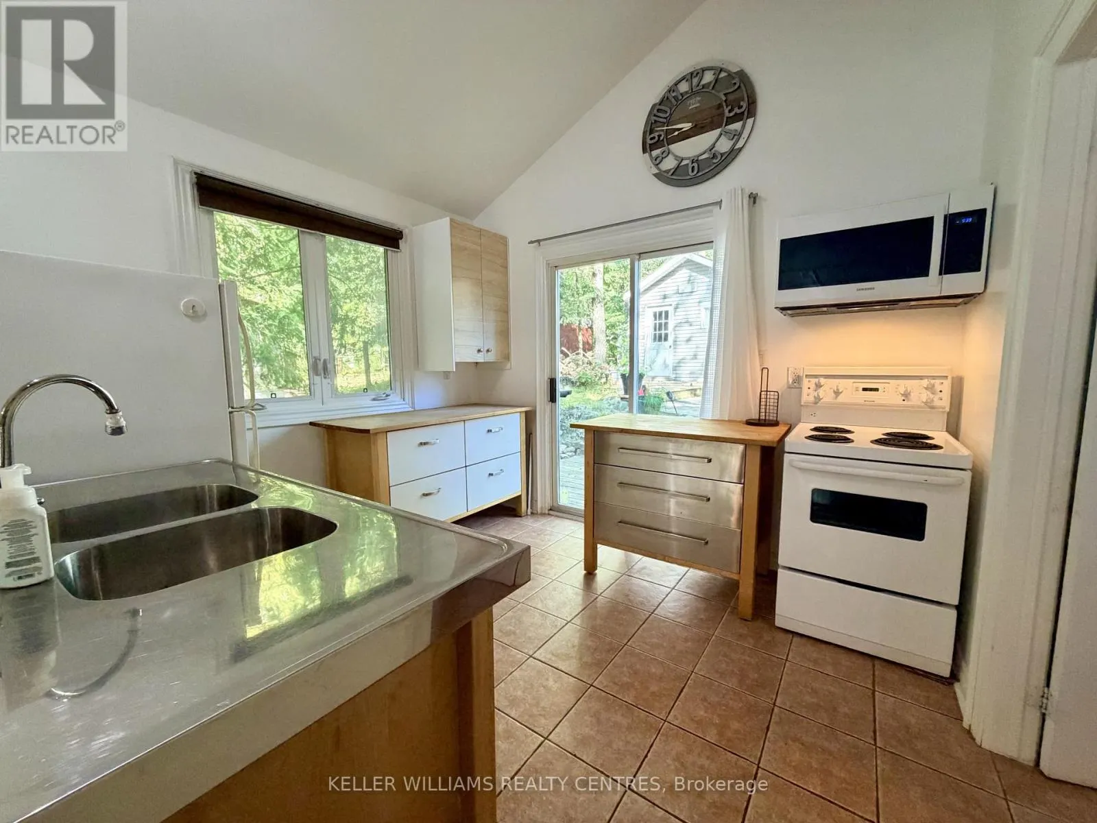 113 OLIVER DRIVE