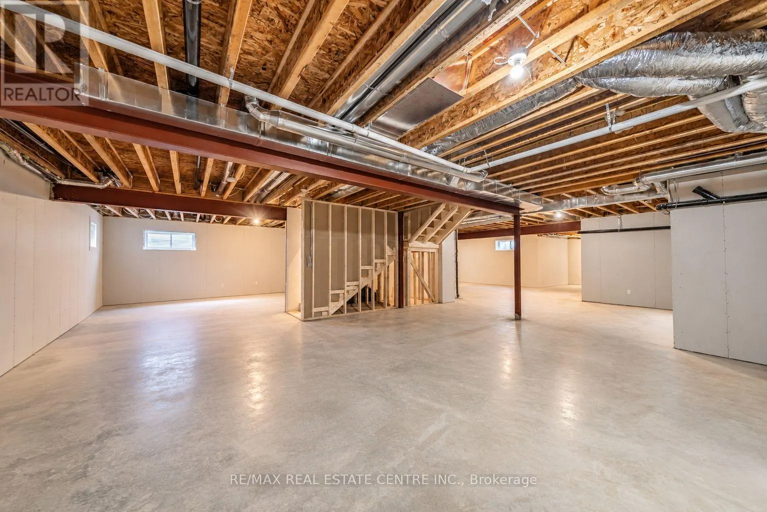 289 CENTENNIAL DRIVE