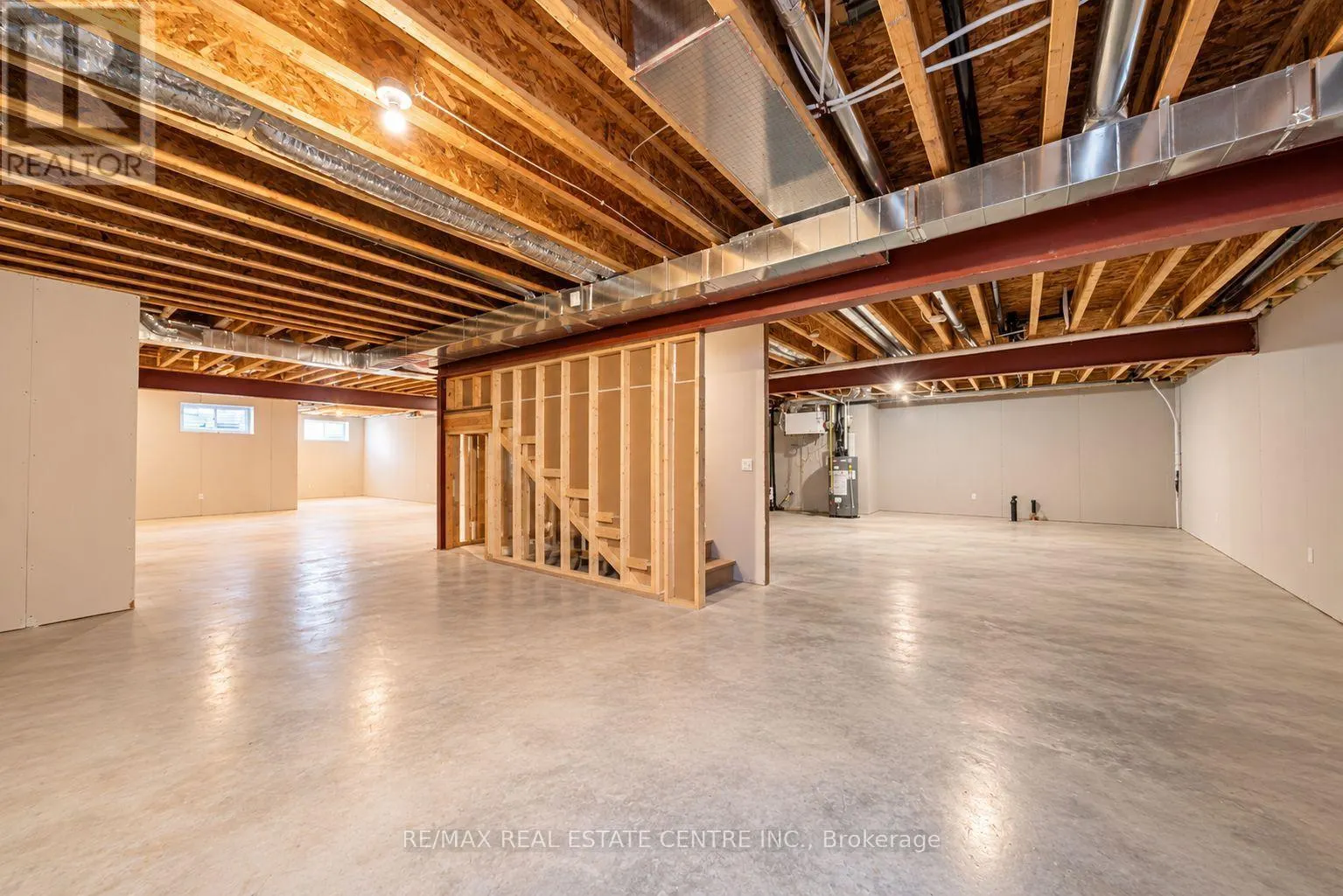 289 CENTENNIAL DRIVE