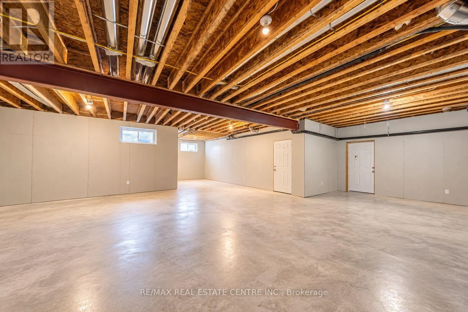 289 CENTENNIAL DRIVE