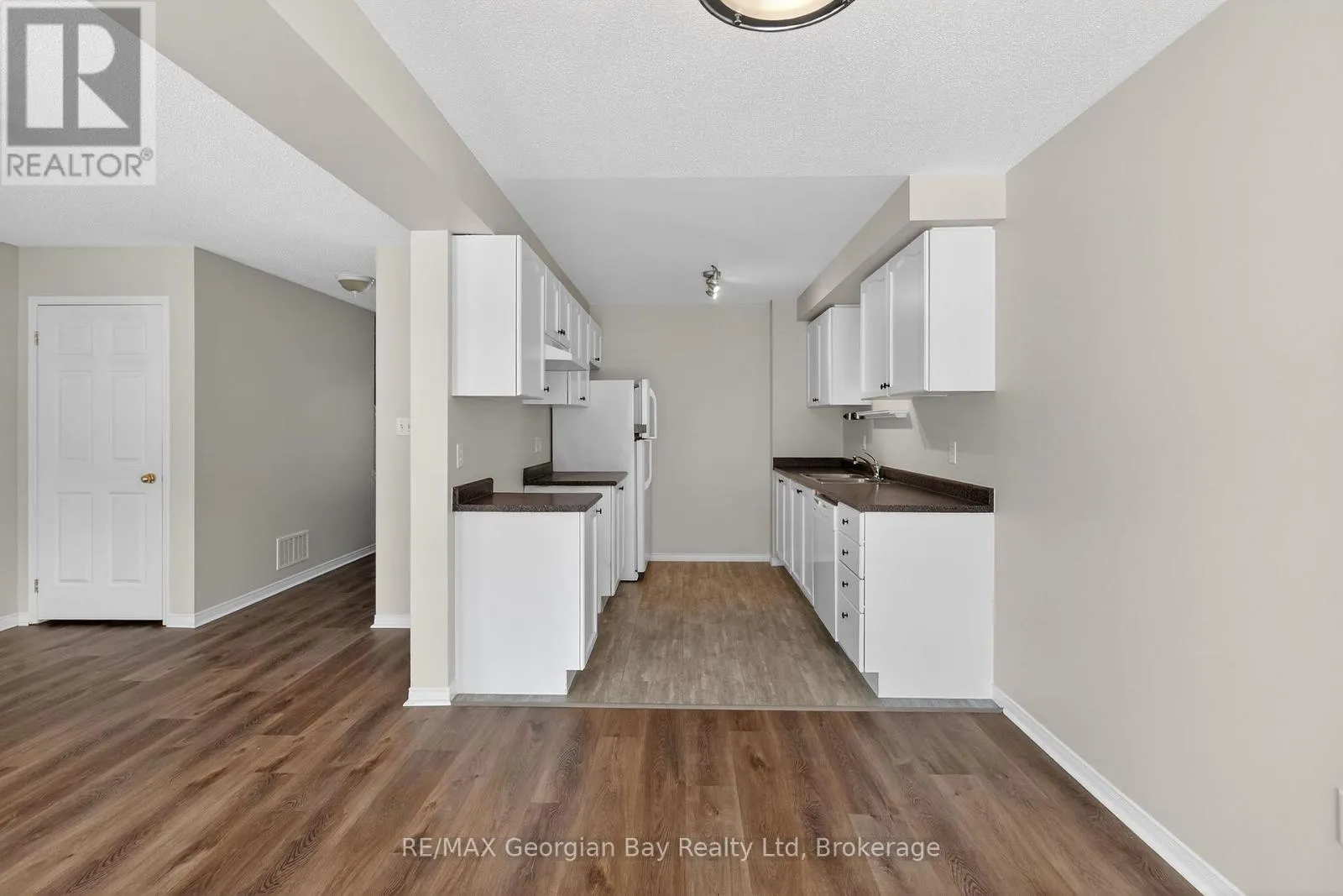 836 CORAL SPRINGS LANE