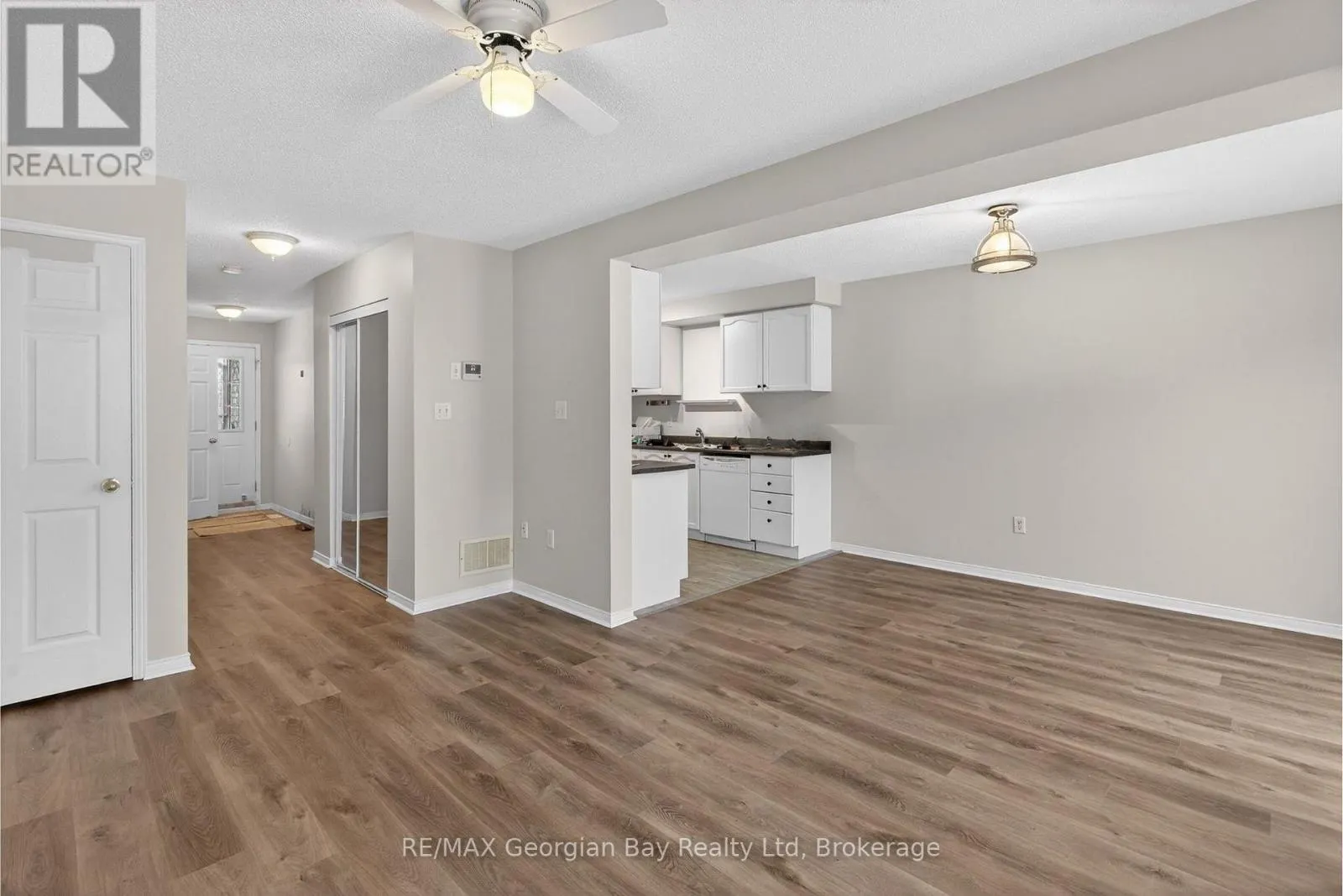 836 CORAL SPRINGS LANE
