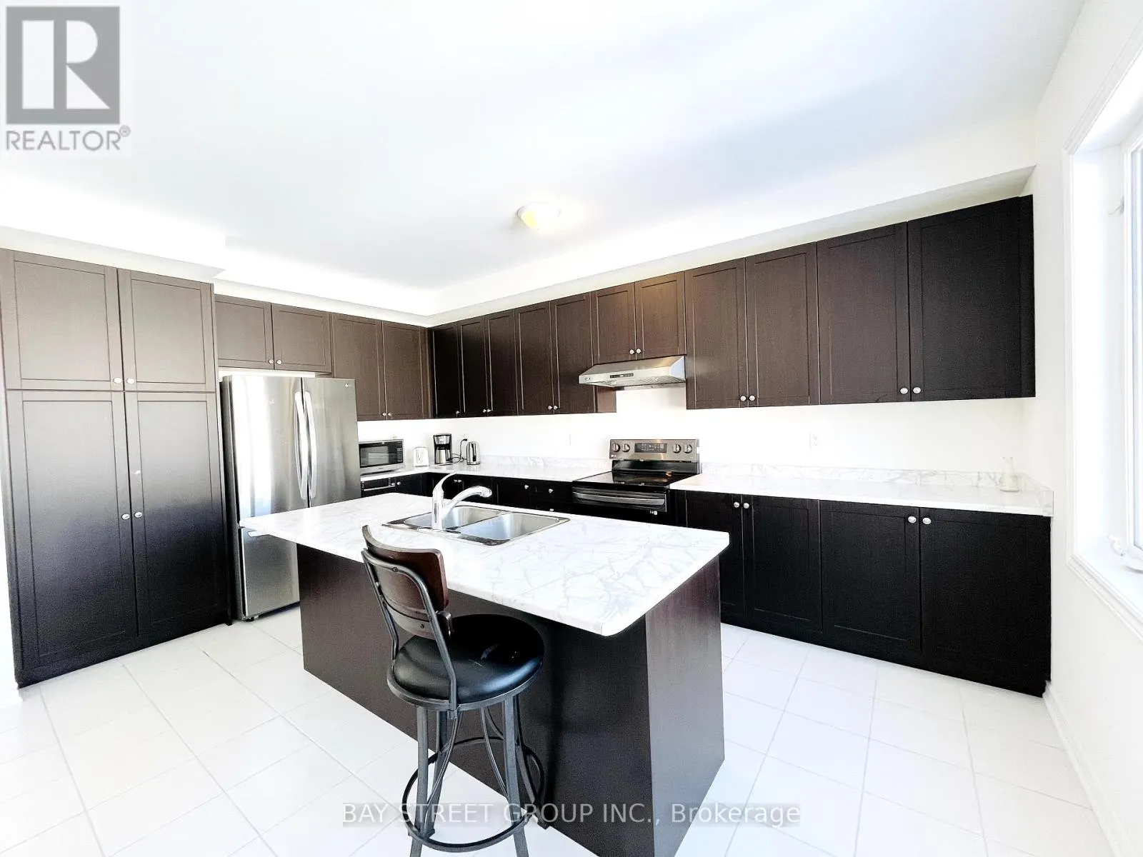 128 VICTORIA WOOD AVENUE