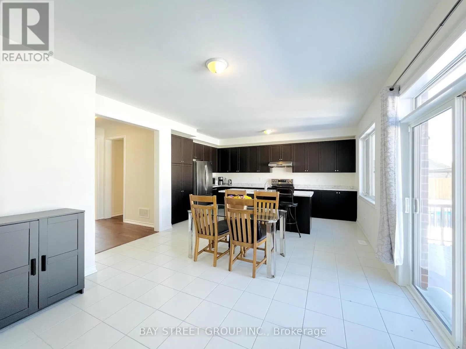 128 VICTORIA WOOD AVENUE