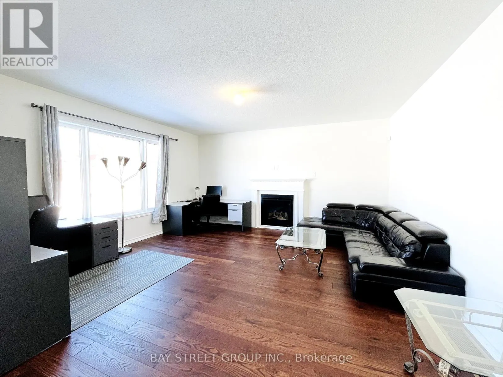 128 VICTORIA WOOD AVENUE