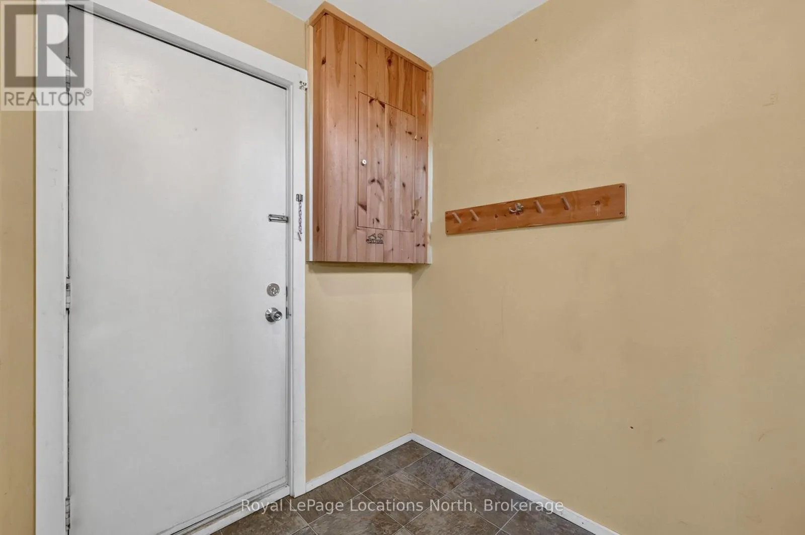 253 - 13 HARBOUR STREET W #253