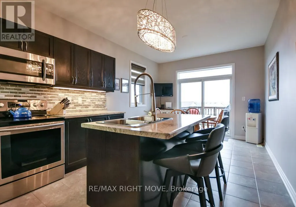 3111 EMPEROR DRIVE