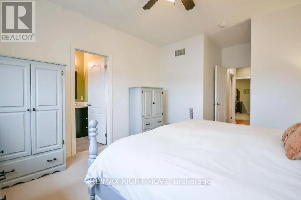 3111 EMPEROR DRIVE