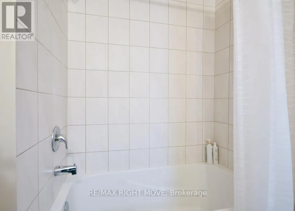 3111 EMPEROR DRIVE
