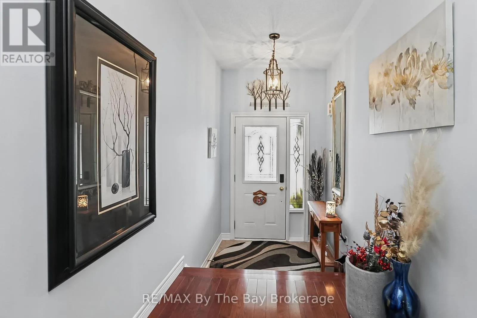 8 MIDDLEPORT DRIVE