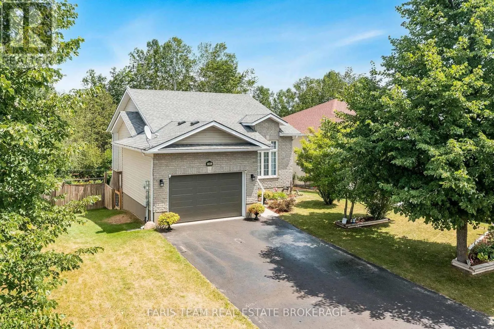 47 GEORGIAS WALK