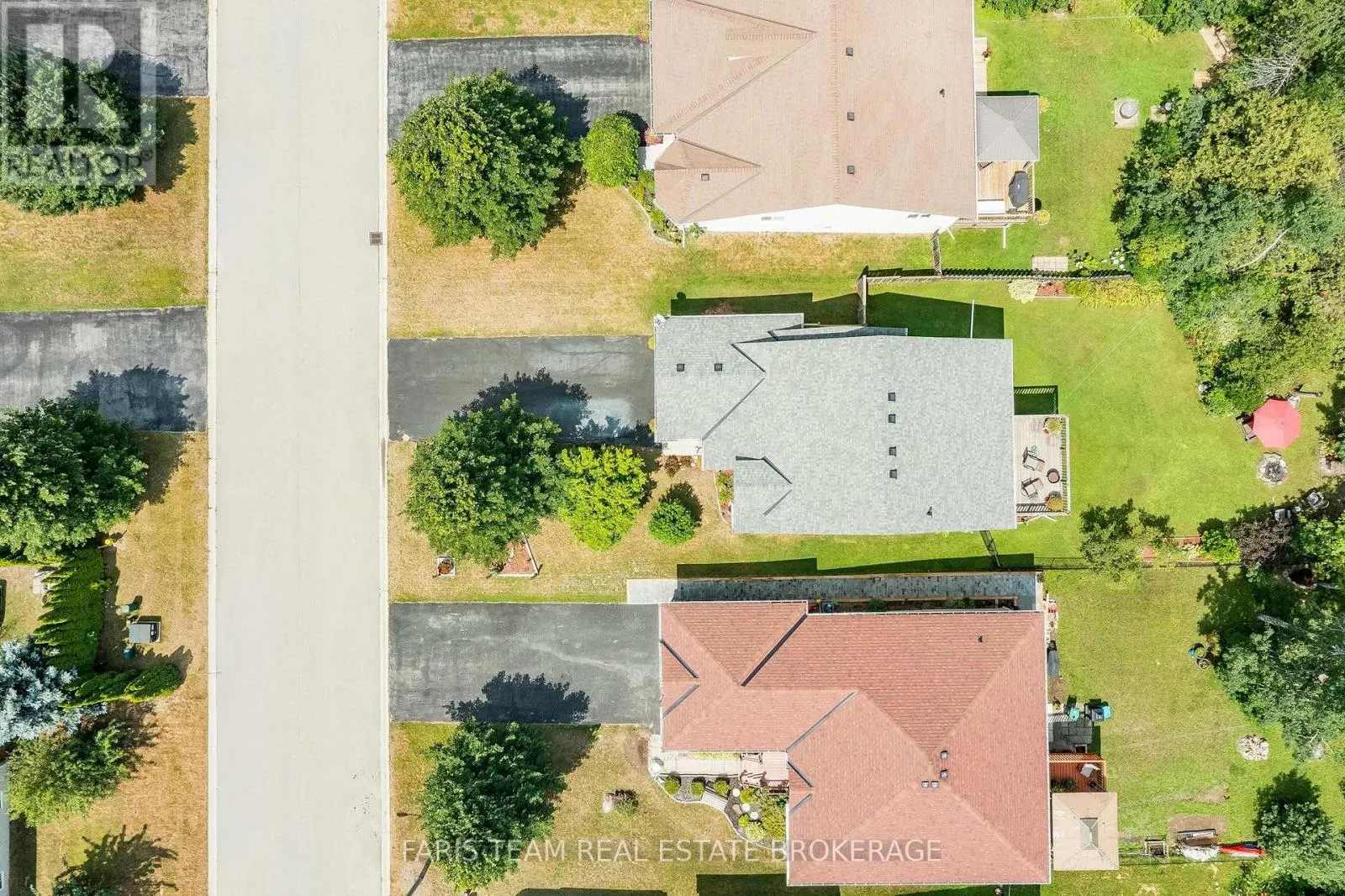 47 GEORGIAS WALK