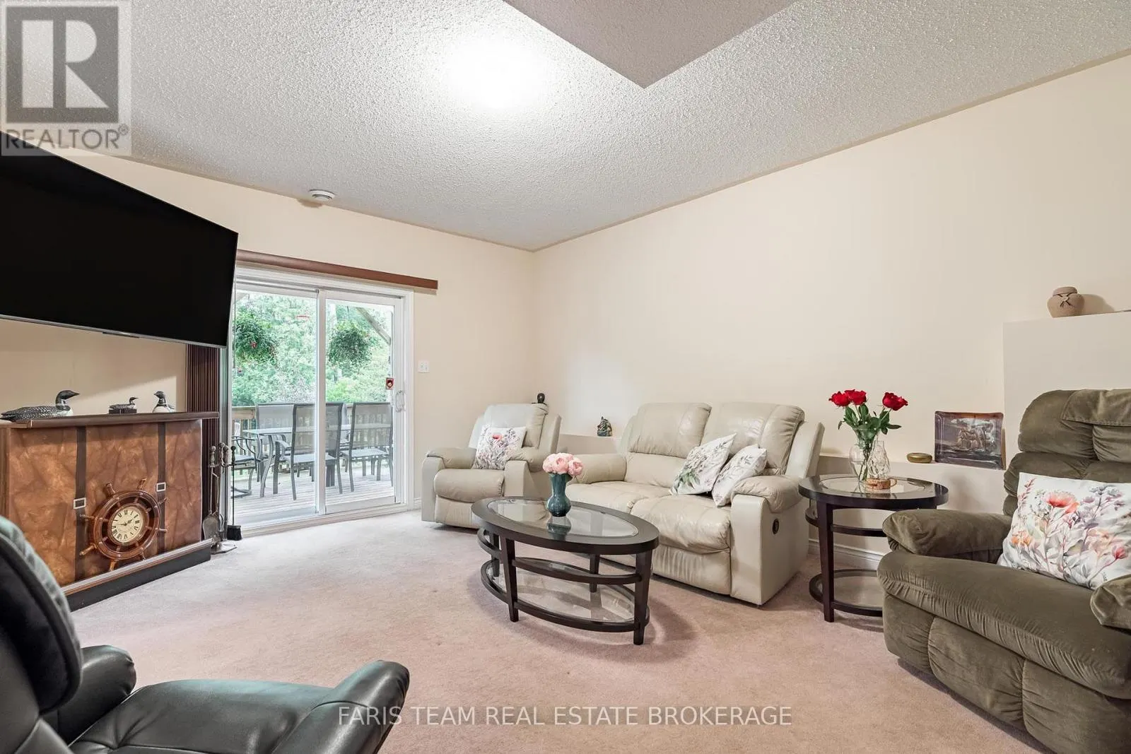 47 GEORGIAS WALK
