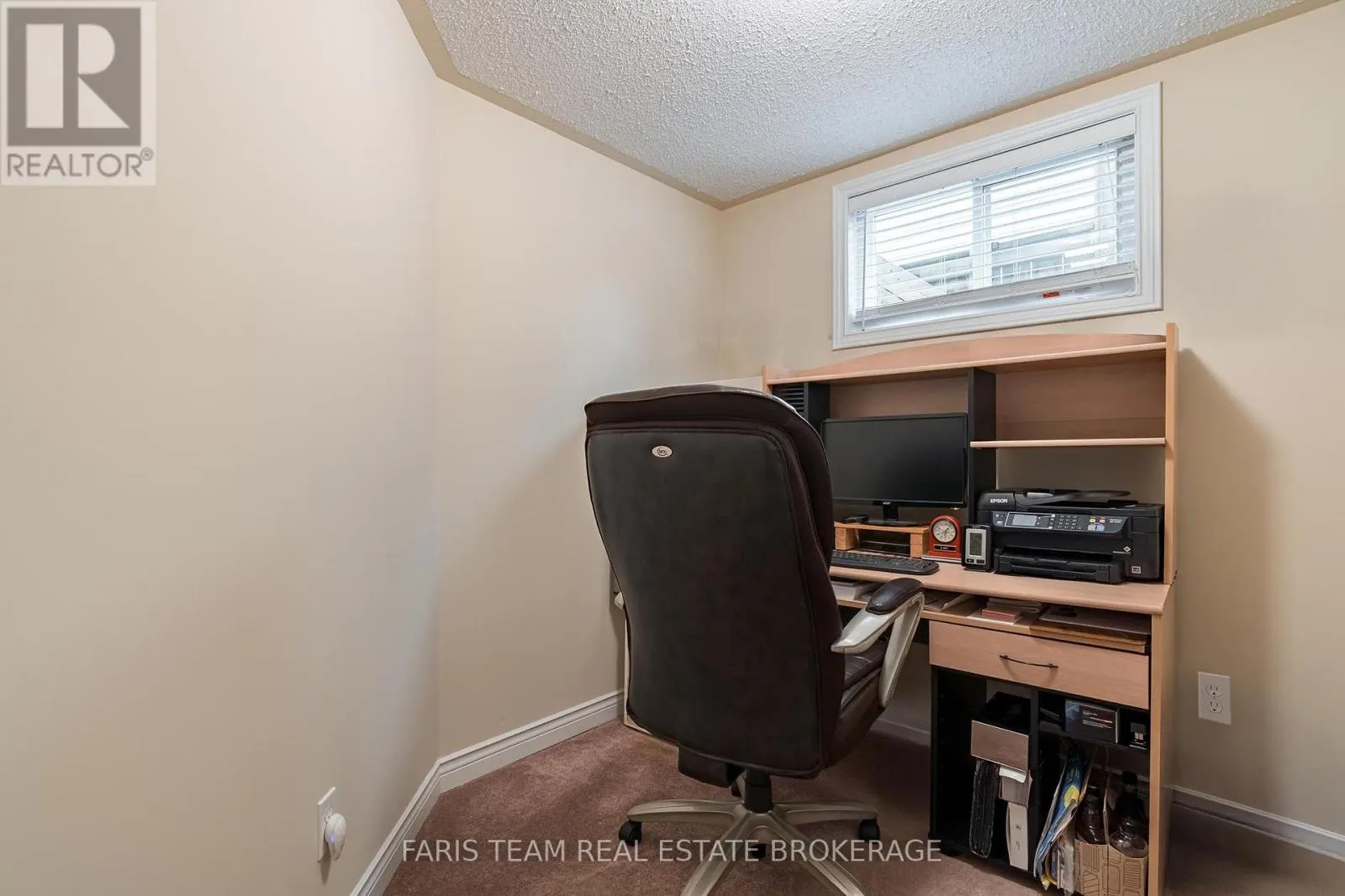 47 GEORGIAS WALK