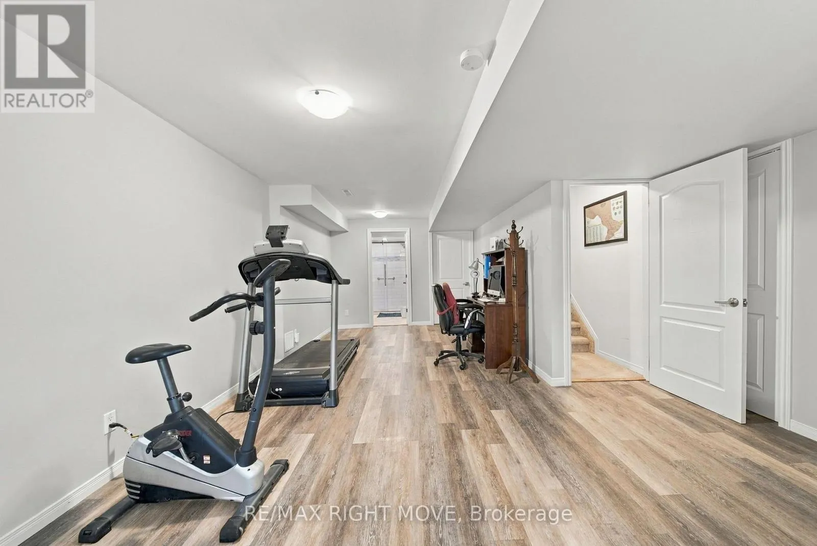 127 ISABELLA DRIVE