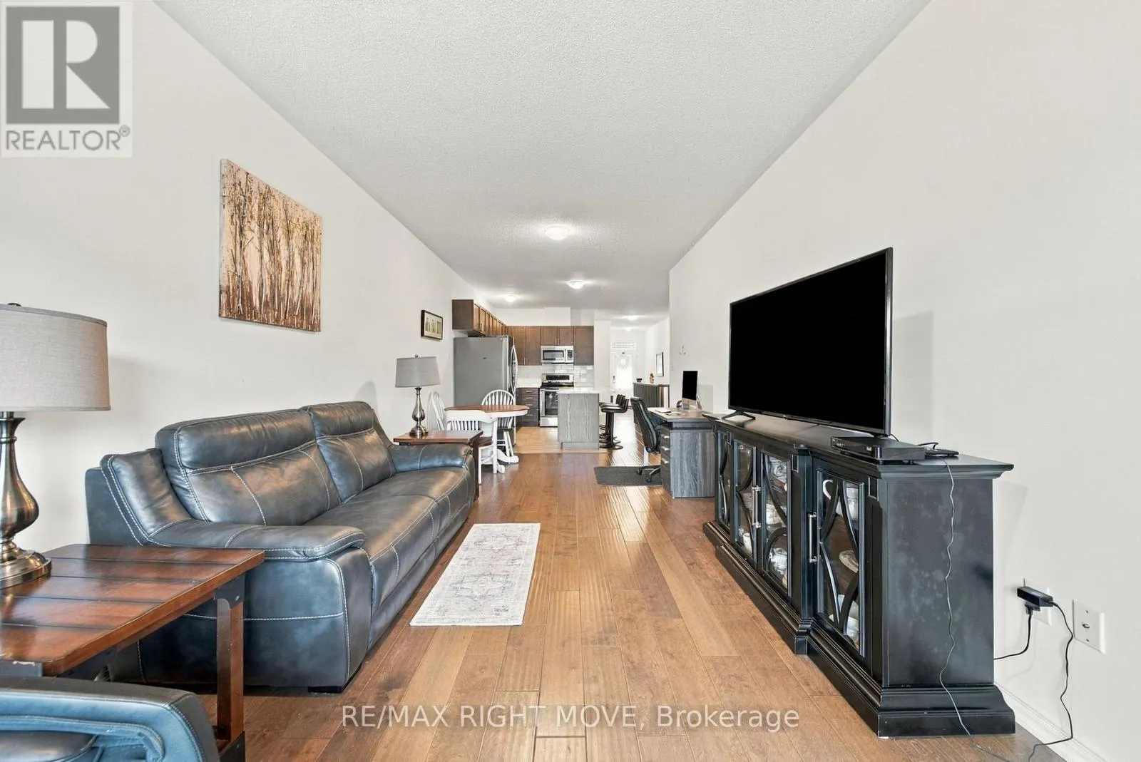 127 ISABELLA DRIVE