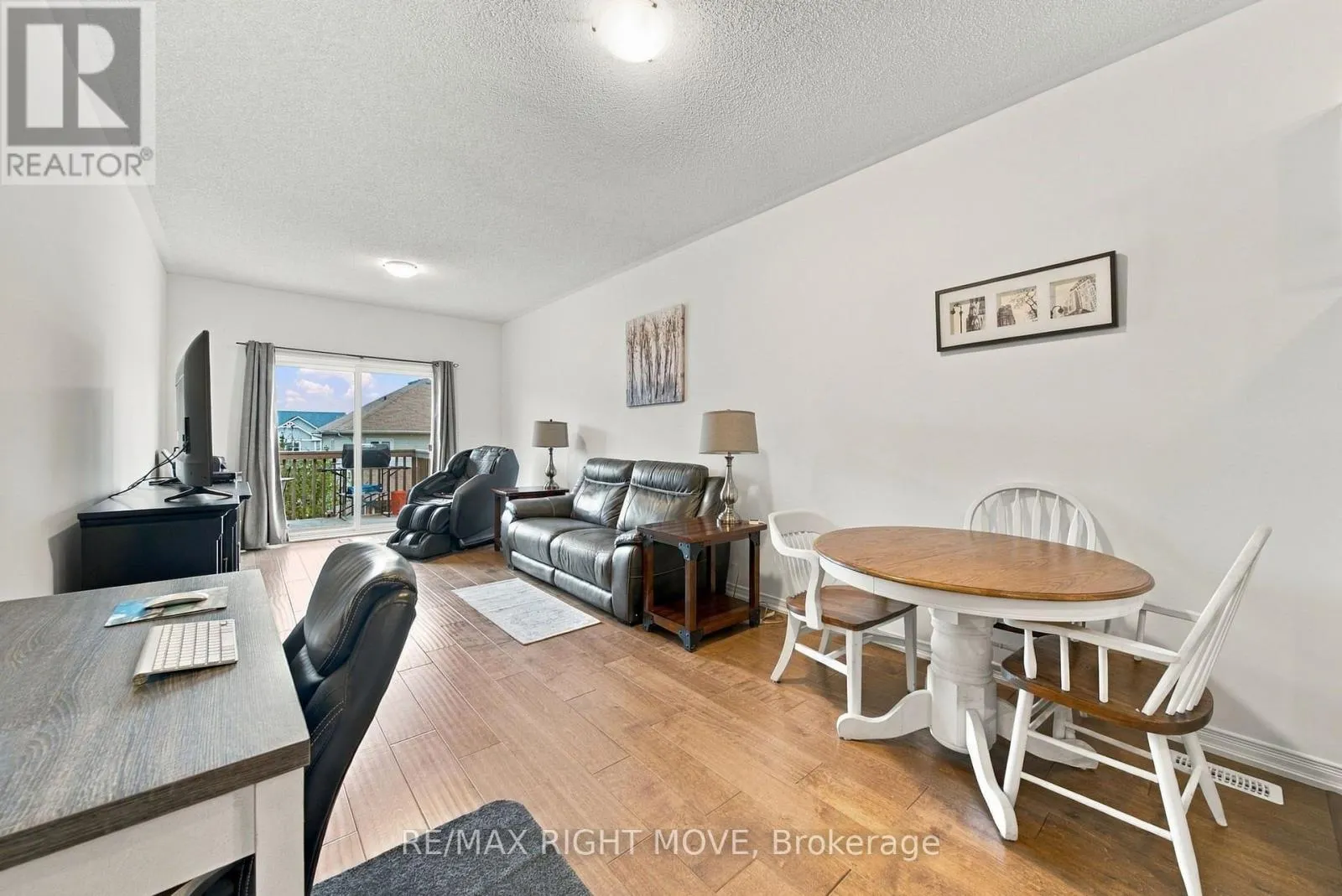 127 ISABELLA DRIVE