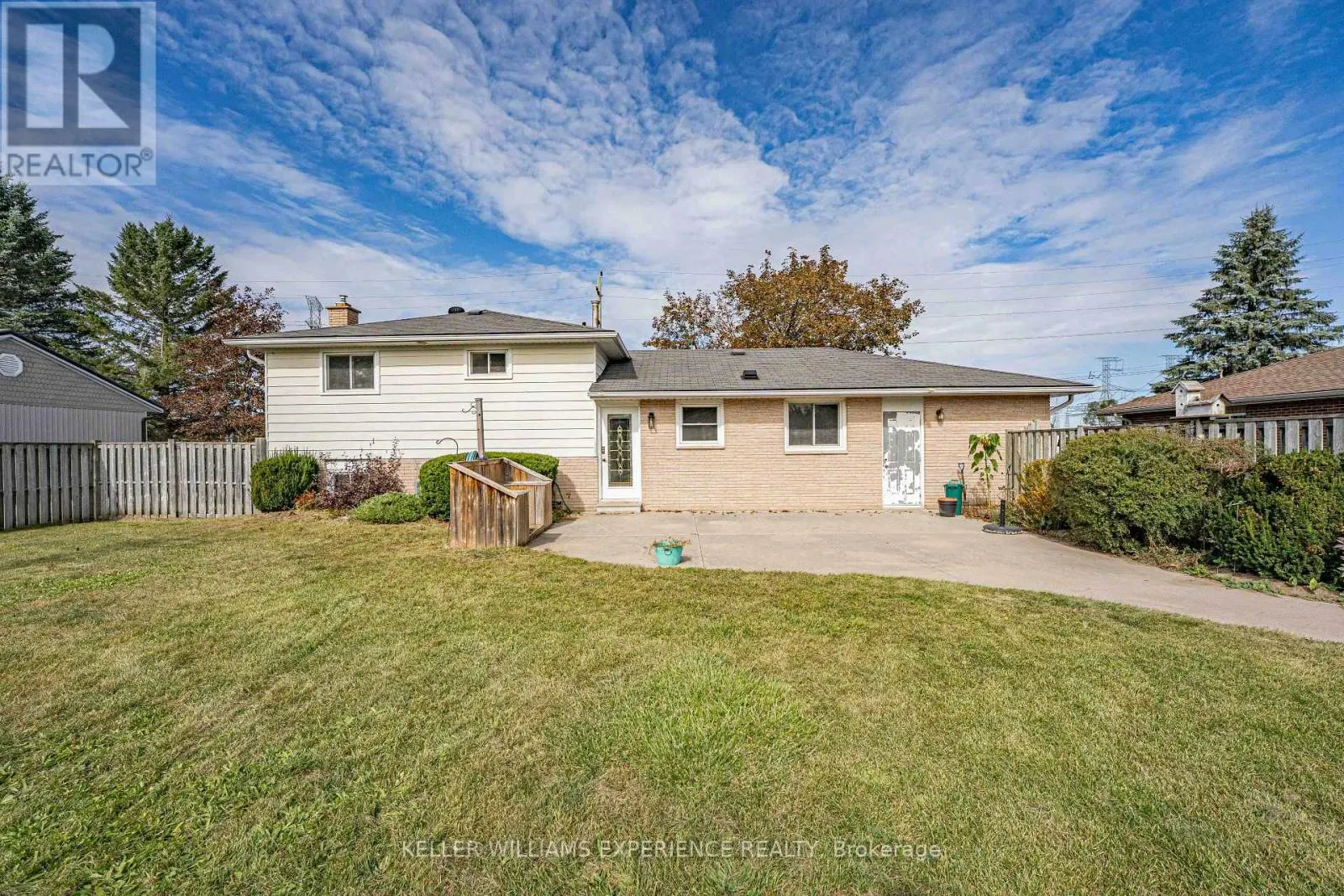 2341 SUNNIDALE ROAD