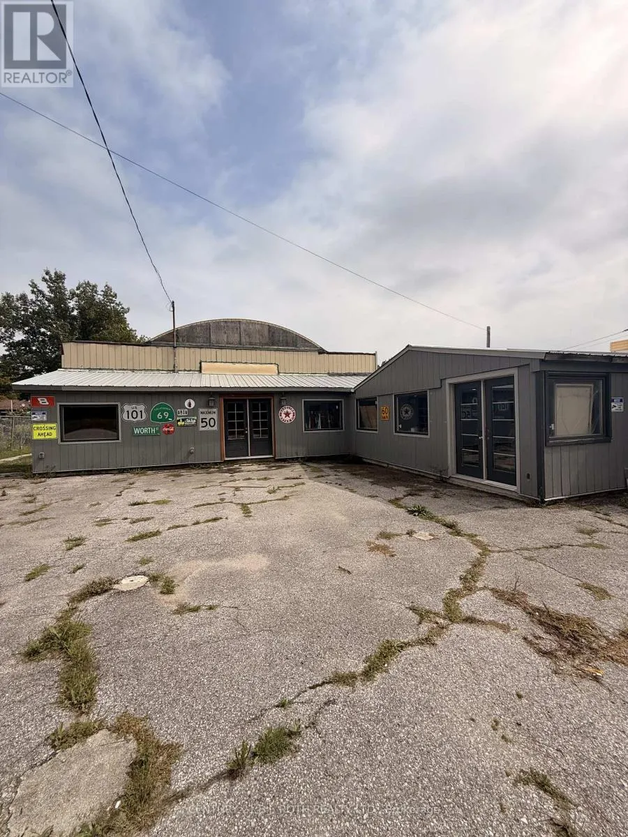 UNIT 5 - 1285 BAYFIELD STREET N