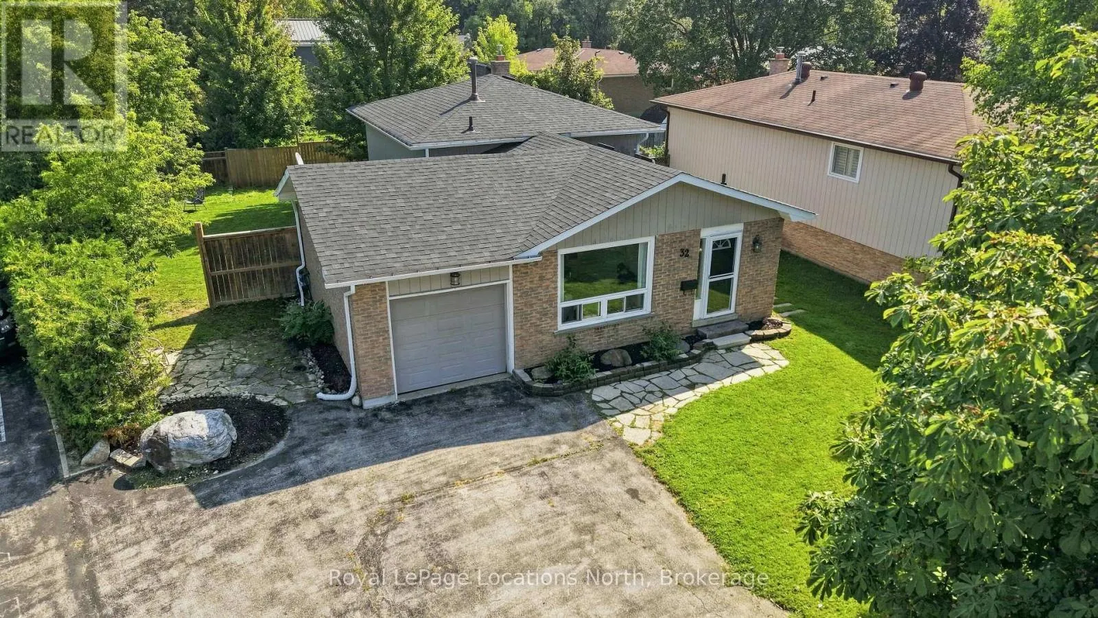 32 COURTICE CRESCENT