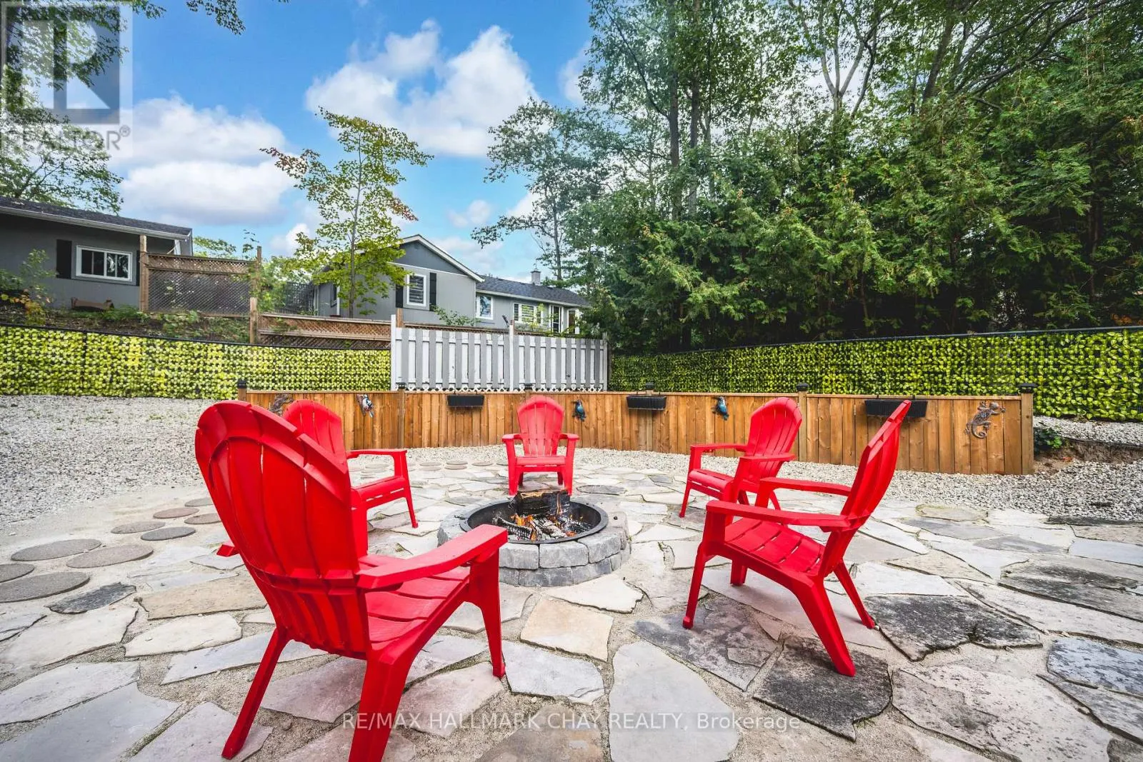 275 SUNNIDALE ROAD