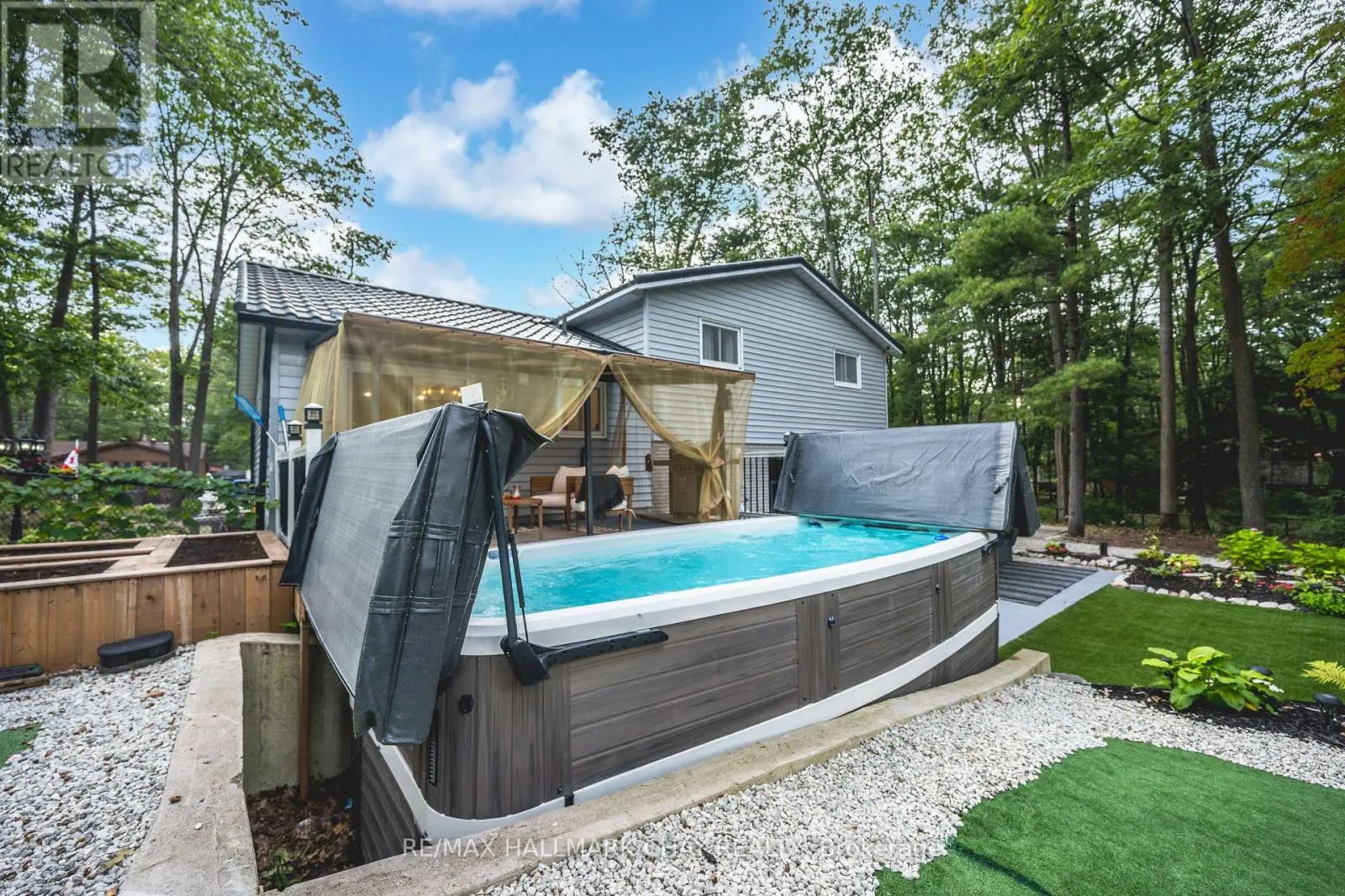 275 SUNNIDALE ROAD