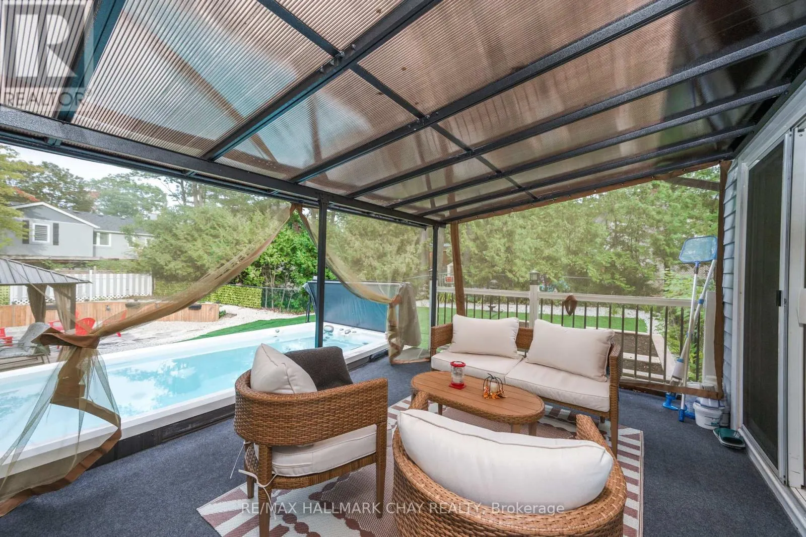 275 SUNNIDALE ROAD