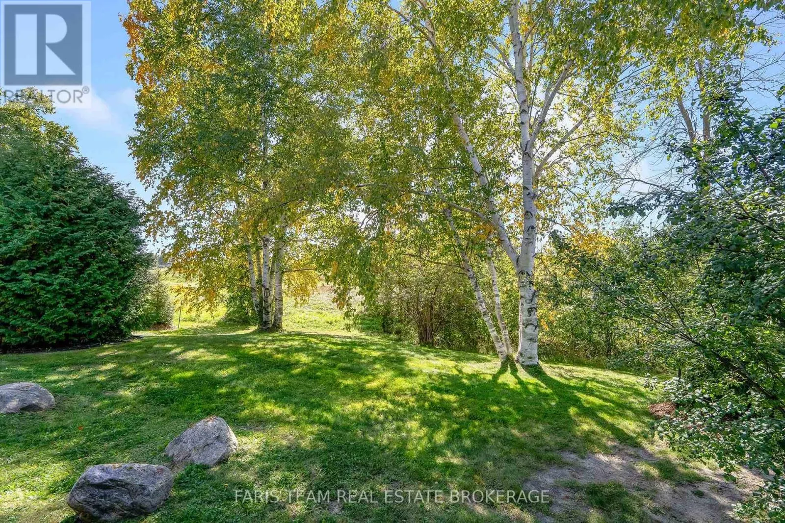 59 - 145 FAIRWAY CRESCENT
