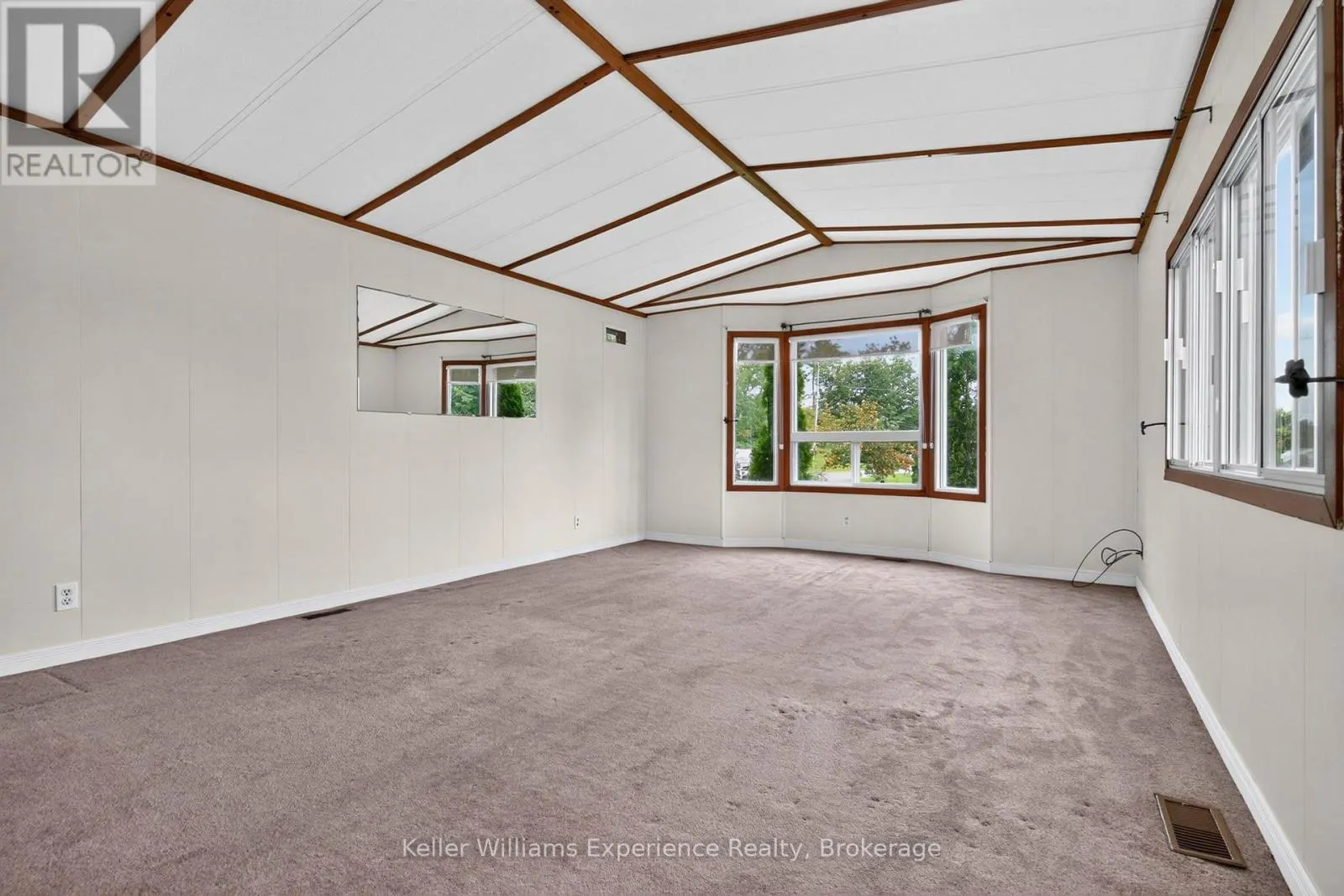 45 NORTHLAND DRIVE