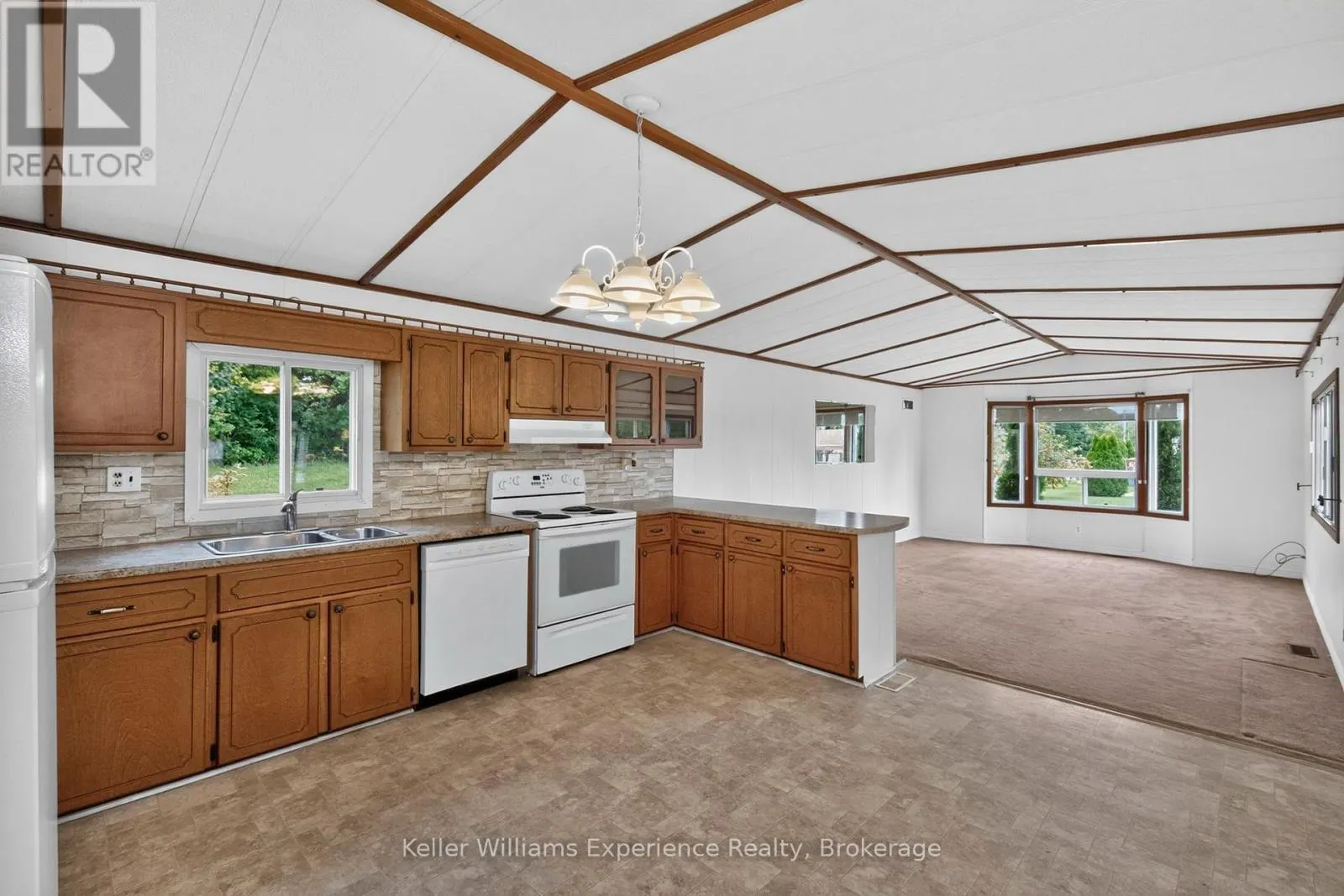 45 NORTHLAND DRIVE