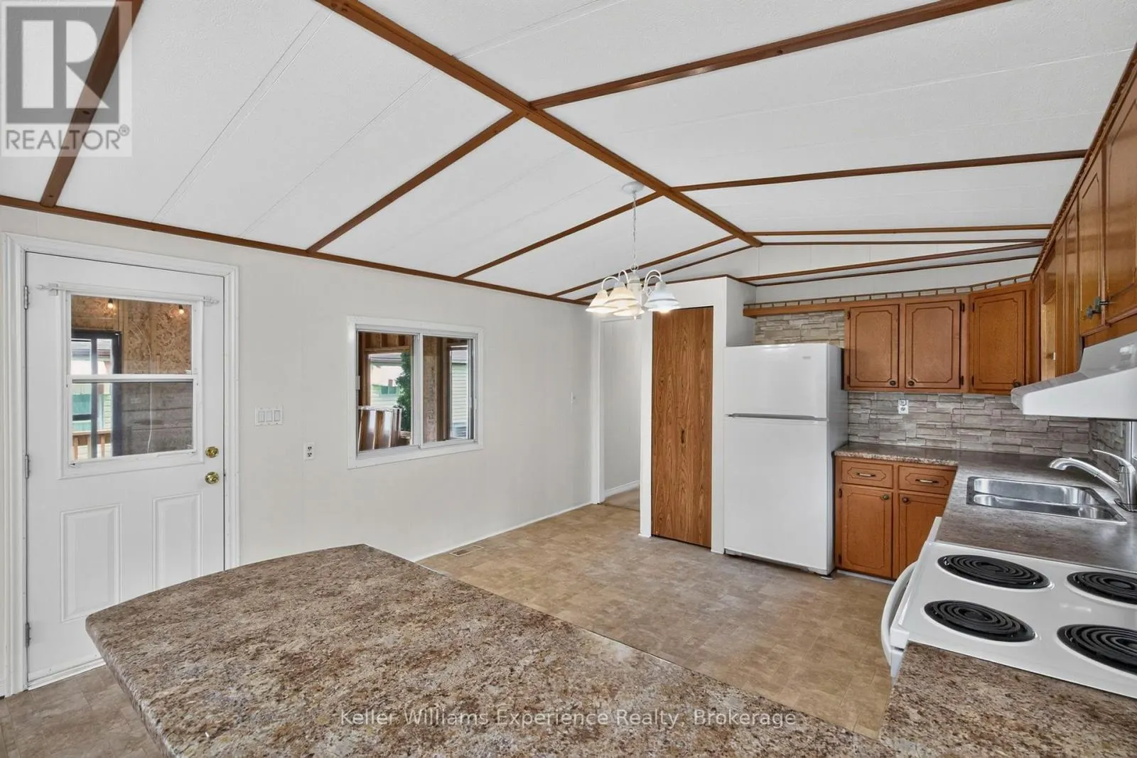 45 NORTHLAND DRIVE
