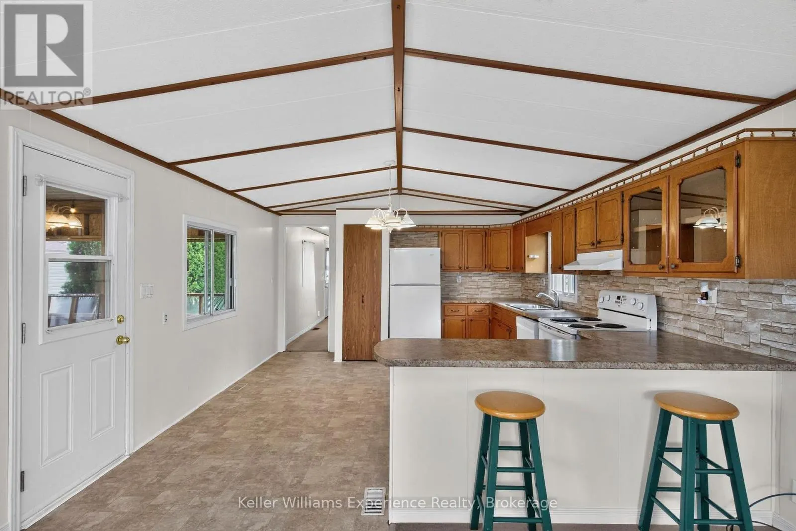 45 NORTHLAND DRIVE