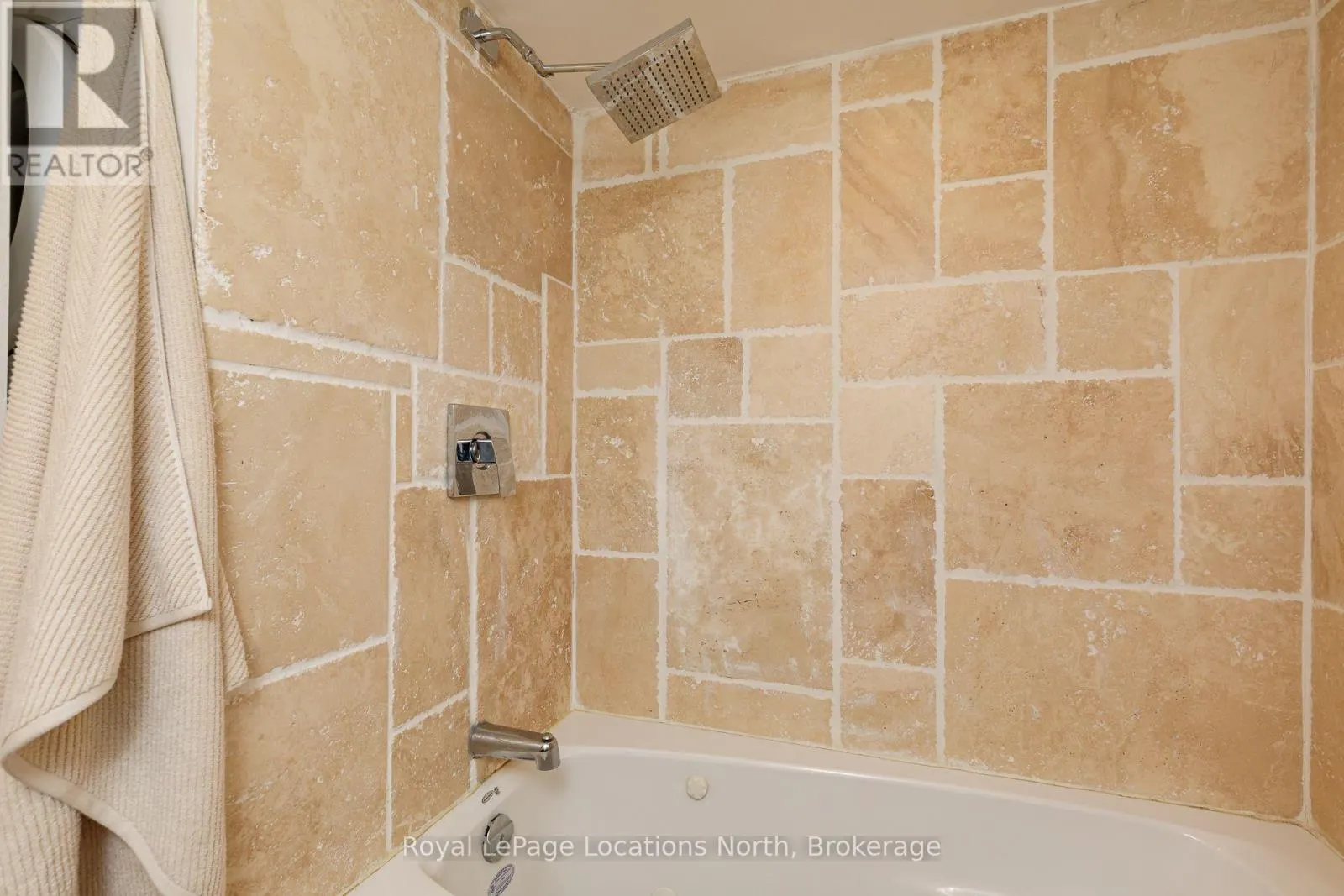 1 - 820 SUNCREST CIRCLE #1