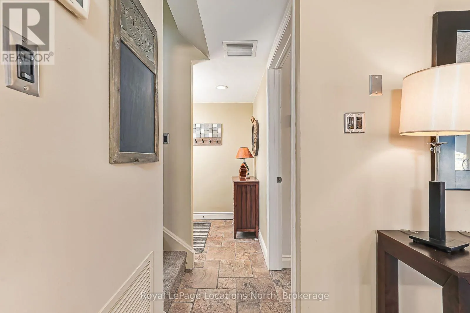 1 - 820 SUNCREST CIRCLE #1