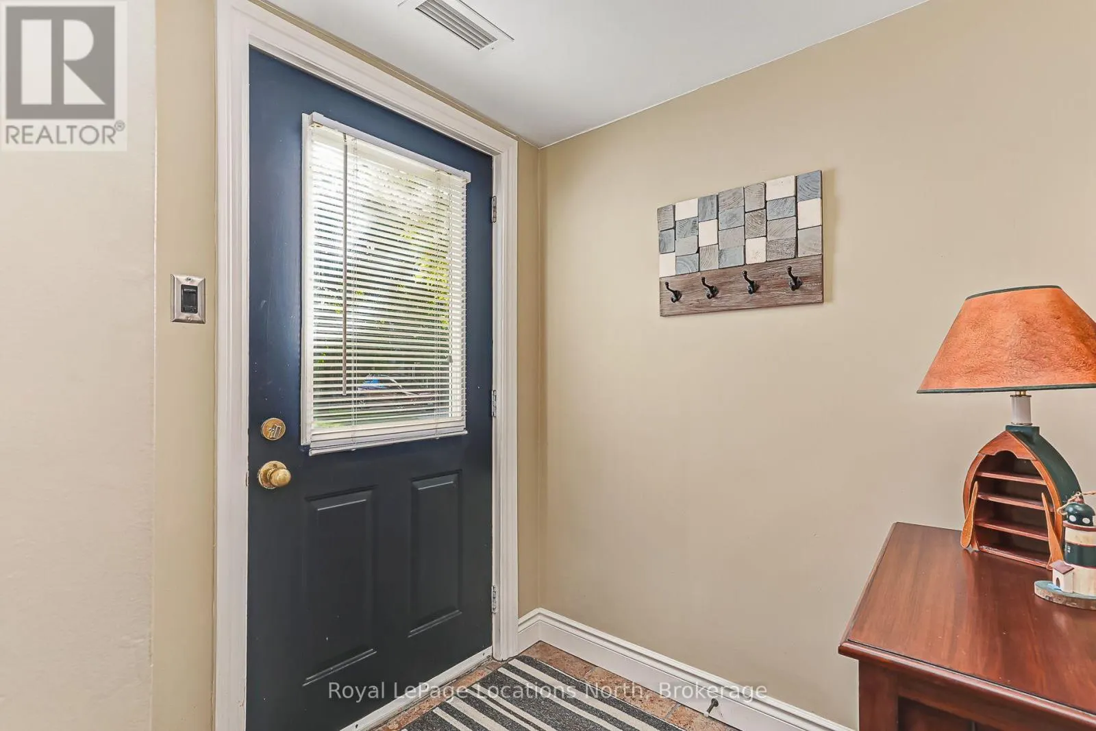 1 - 820 SUNCREST CIRCLE #1