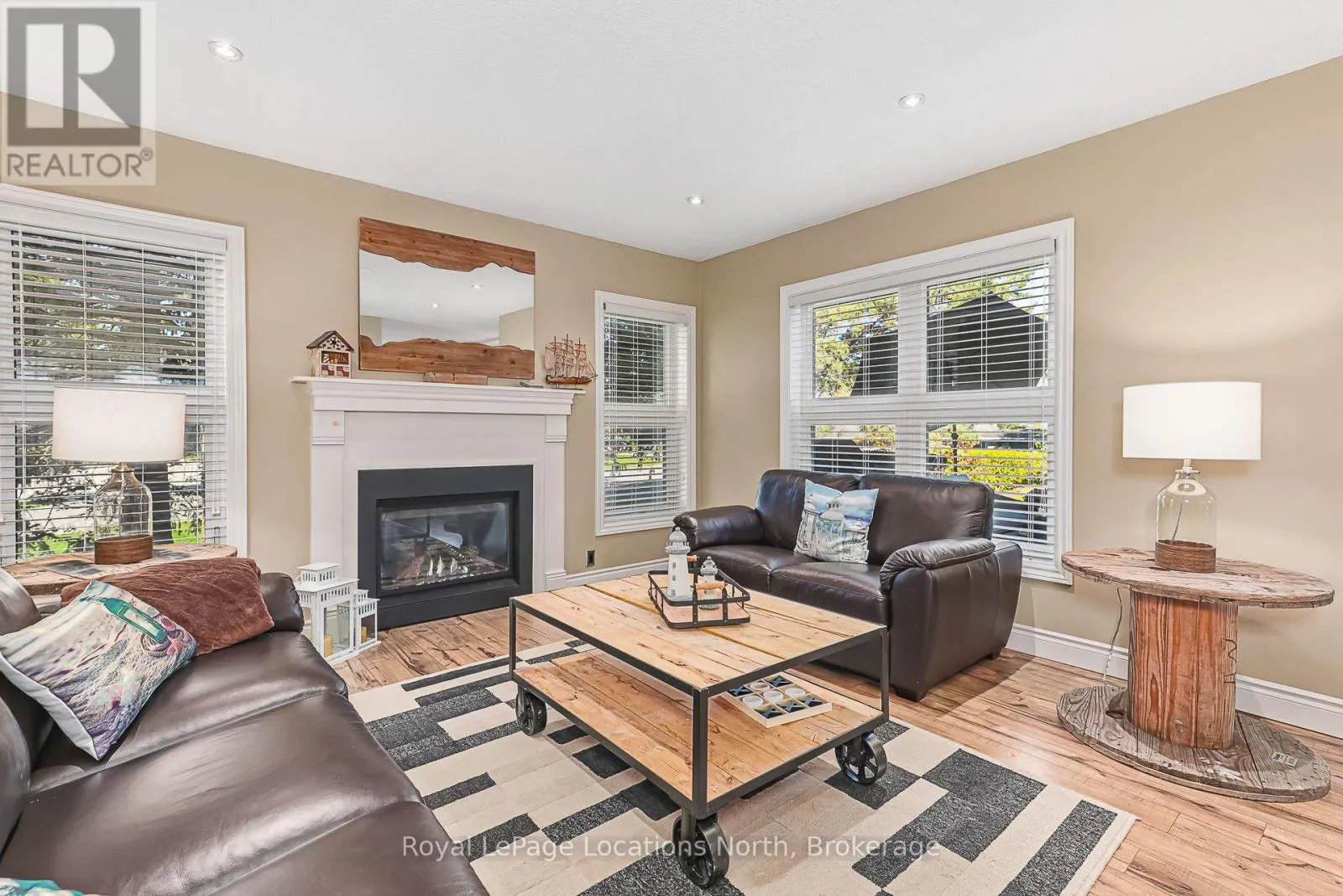 1 - 820 SUNCREST CIRCLE #1