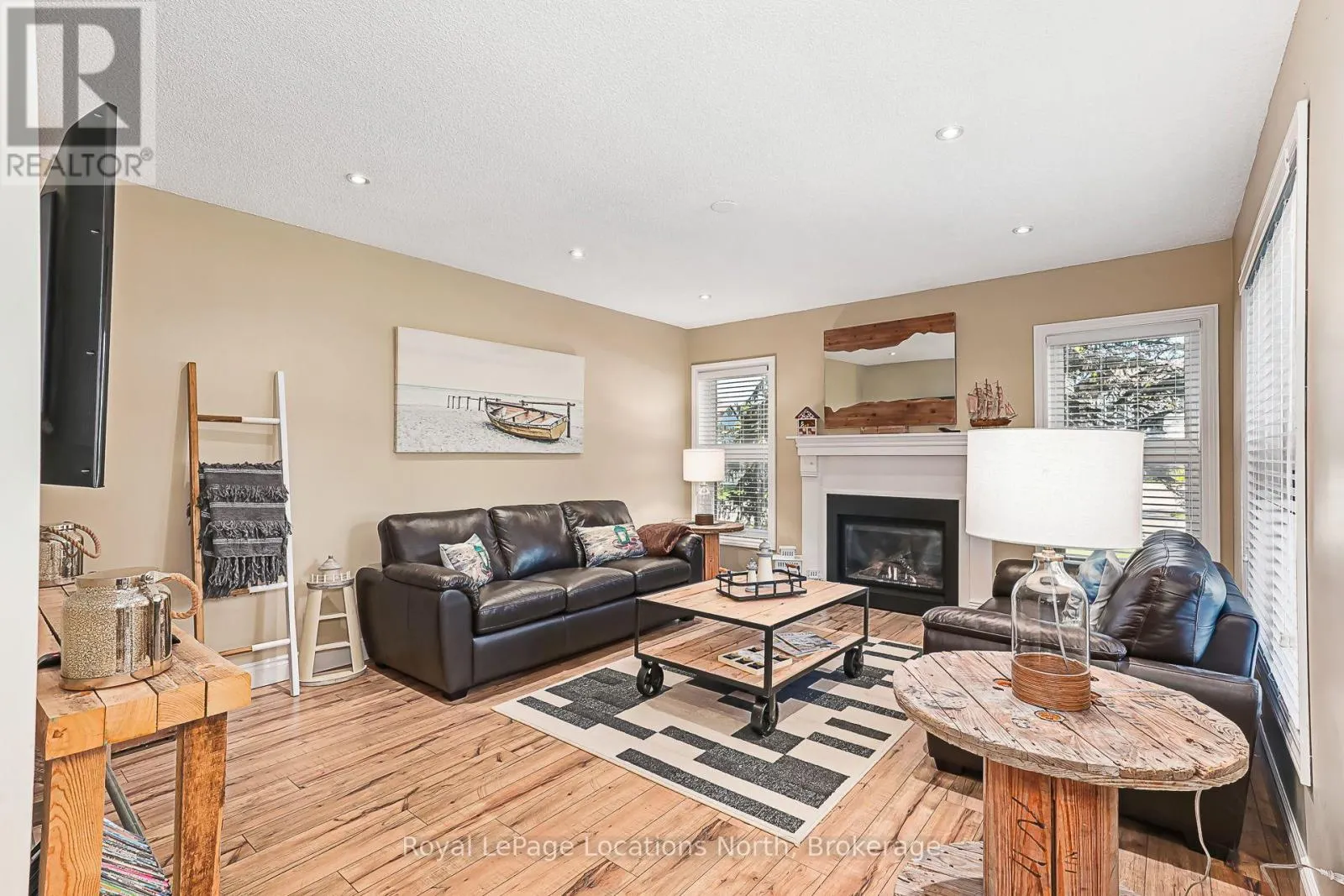 1 - 820 SUNCREST CIRCLE #1
