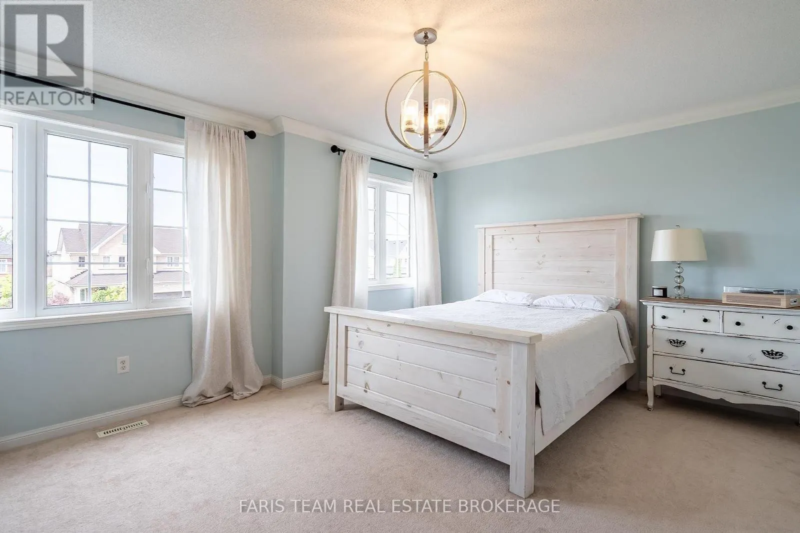 115 WINCHESTER TERRACE