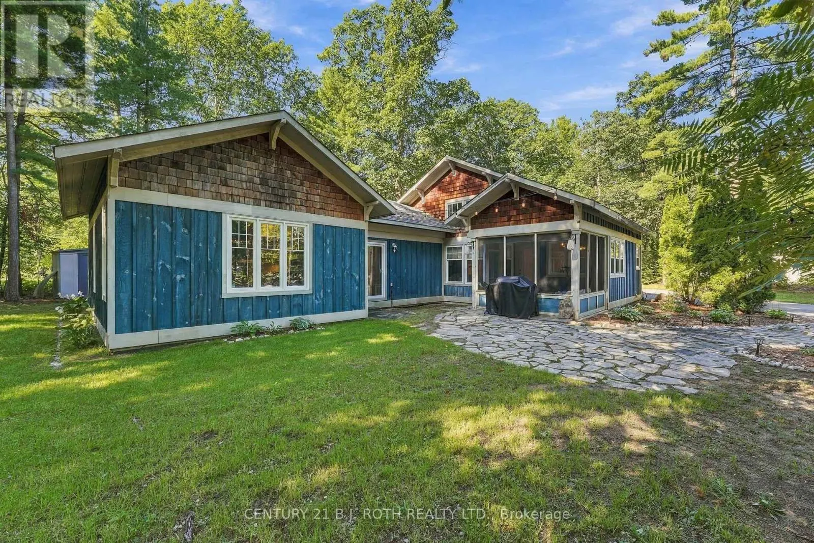 11 ROSEMARY ROAD