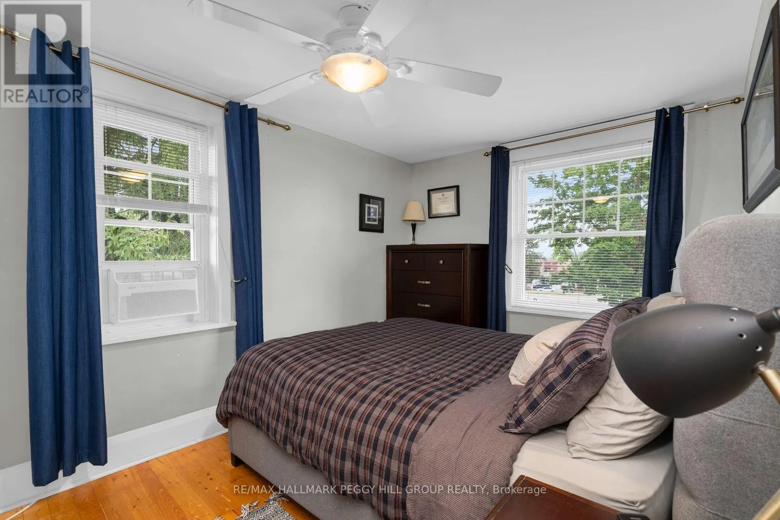 12 BEACON ROAD