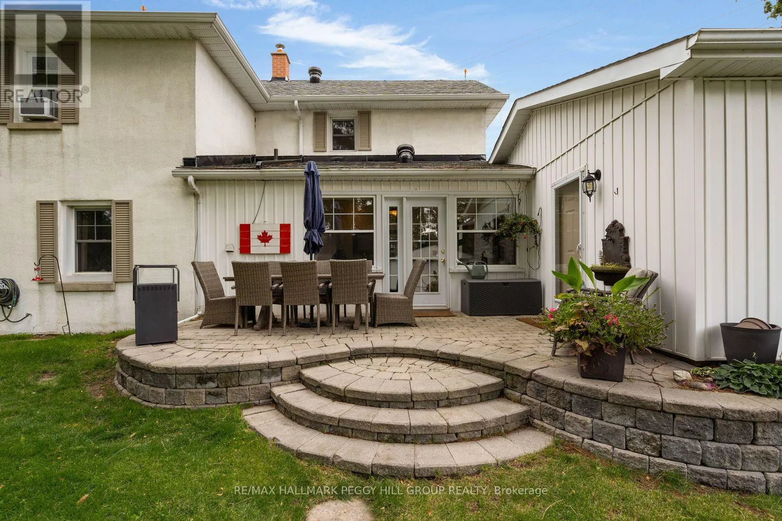 12 BEACON ROAD
