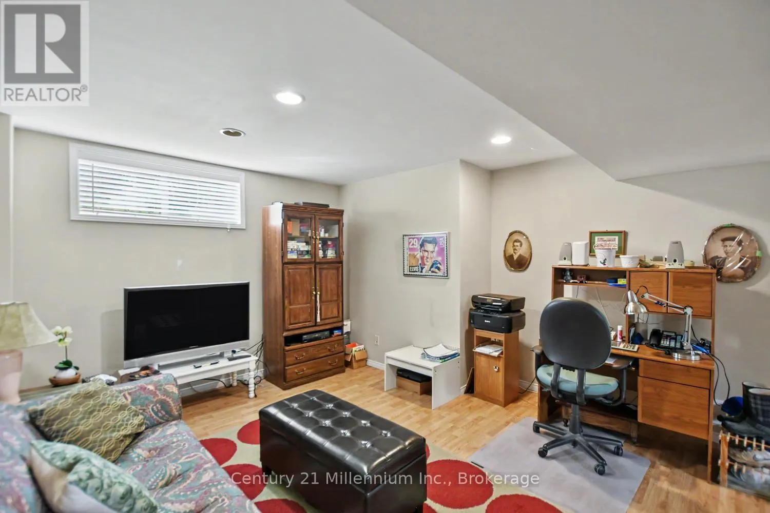18 DILLON DRIVE